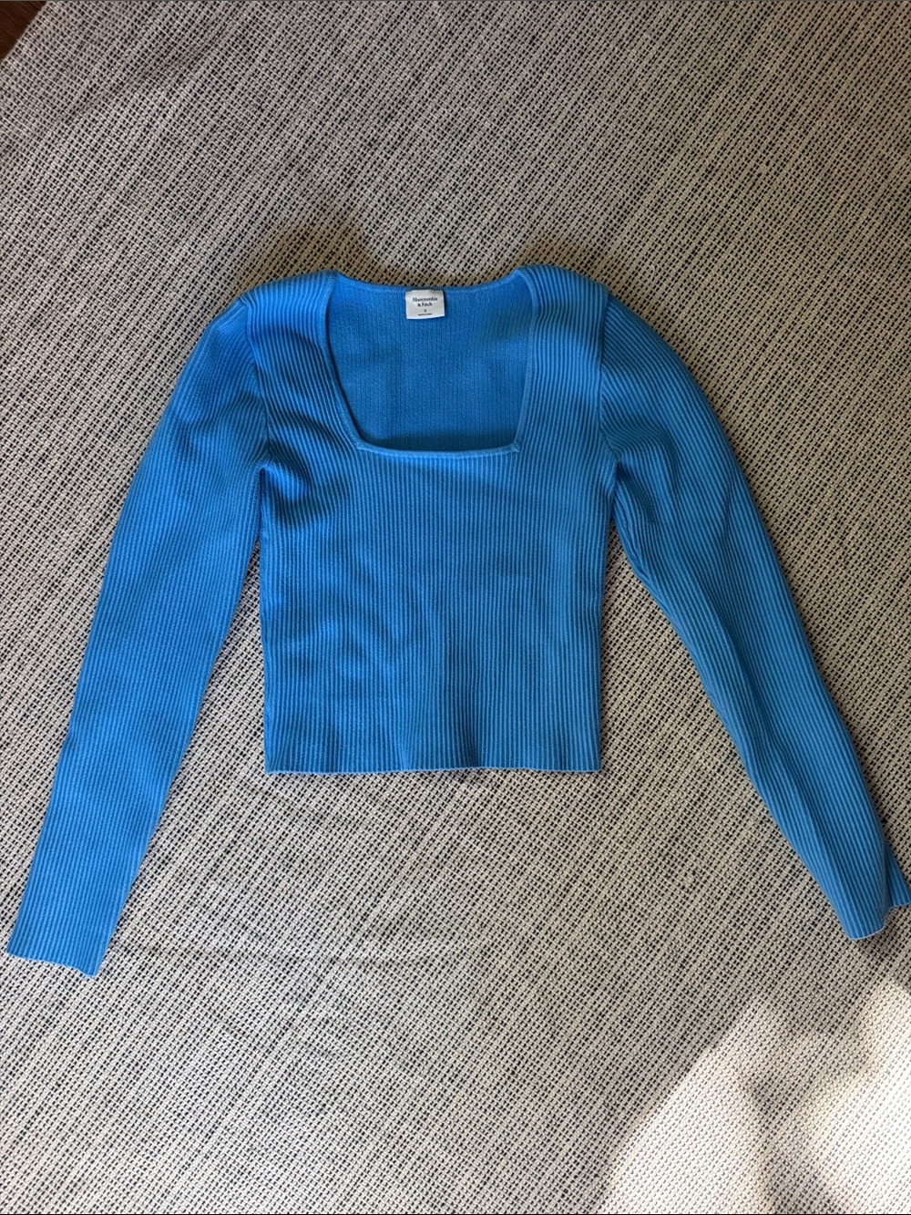 Abercrombie long sleeve square neck top
